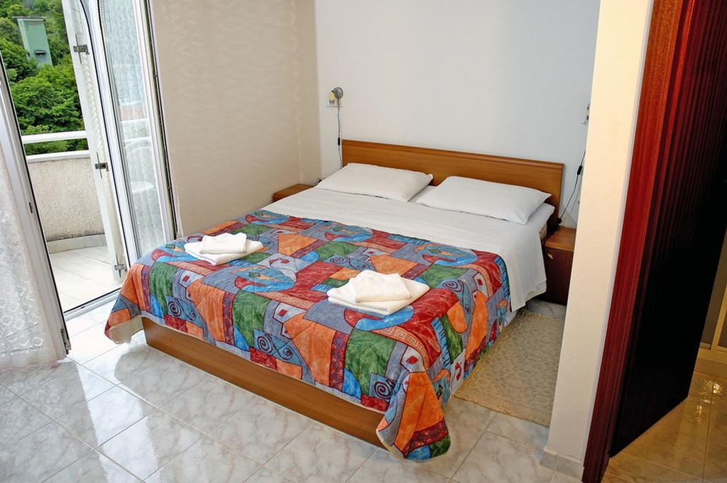 Hotel Carmen Крница Номер фото